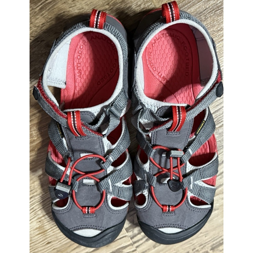 Keen Kids Magnet Drizzle Seacamp II CNX Waterproof Outdoor Hiking Sandals Size 6